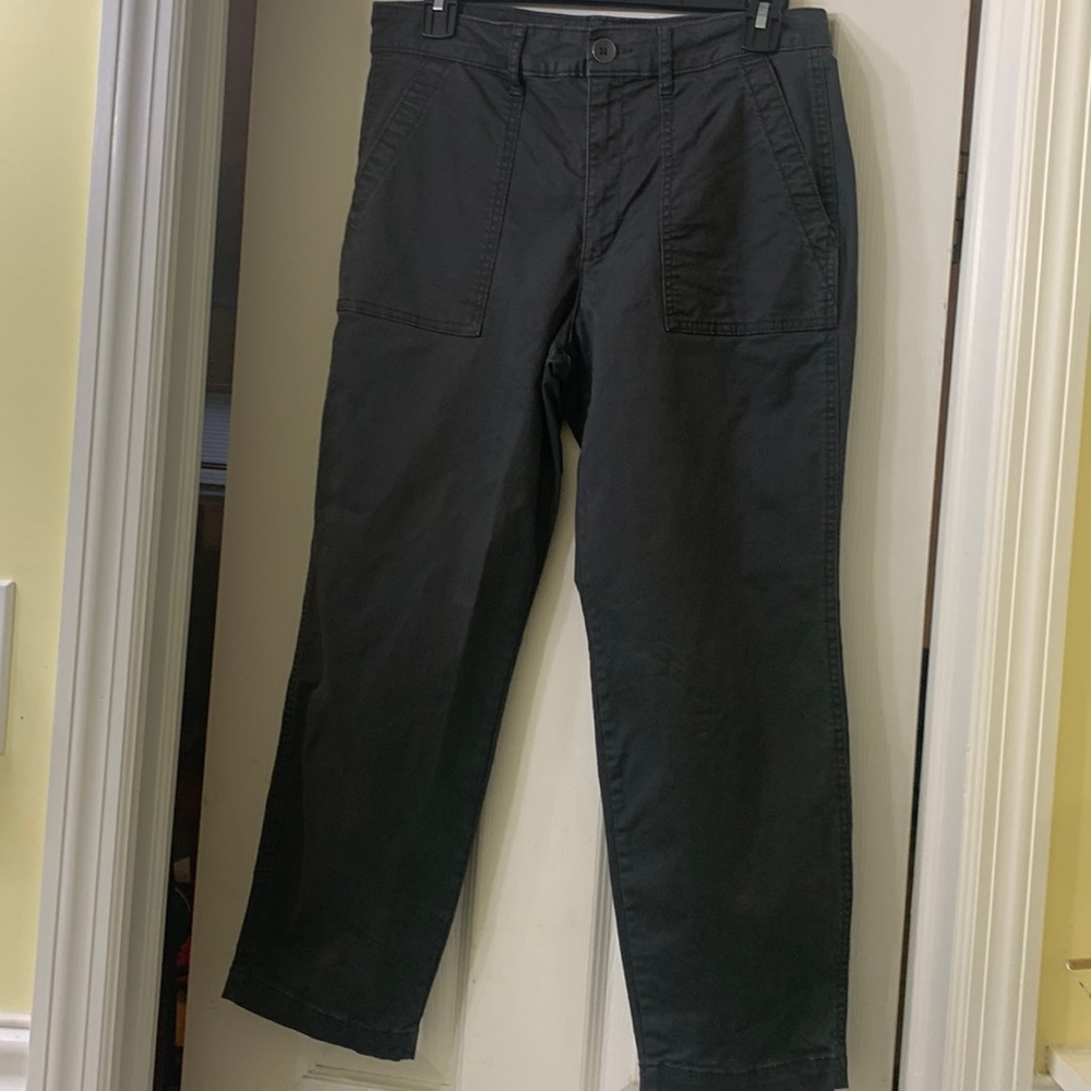 Old Navy Mid-rise Chino Utility Pants size 8 Petite
